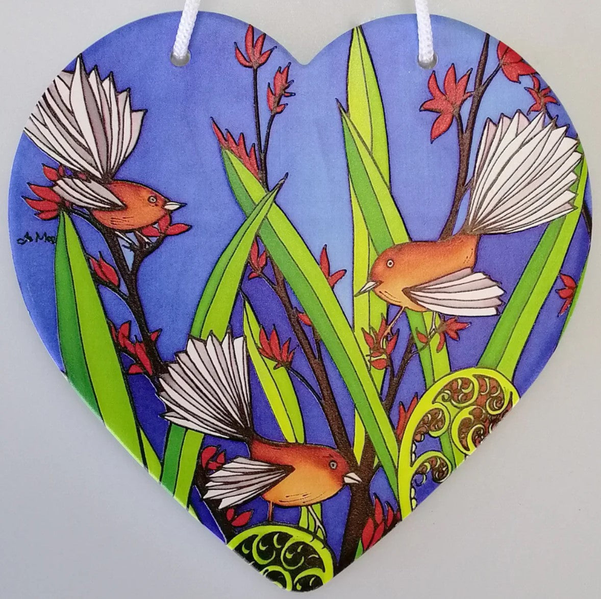 3D ceramic heart wall hanging featuring two Fantails, a symbol of New Zealand wildlife, perfect for home decor.
