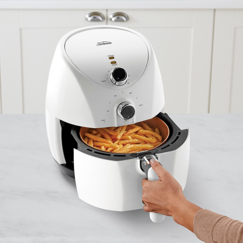 3L Air Fryer with DuraCeramic non-stick basket for healthier, crispy meals; features adjustable timer and temperature control.