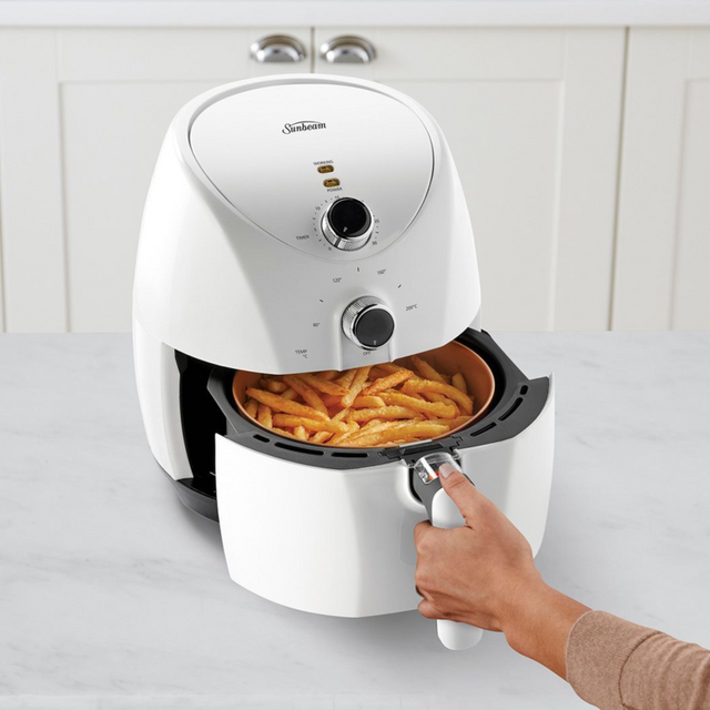 3L Air Fryer with DuraCeramic non-stick basket for healthier, crispy meals; features adjustable timer and temperature control.