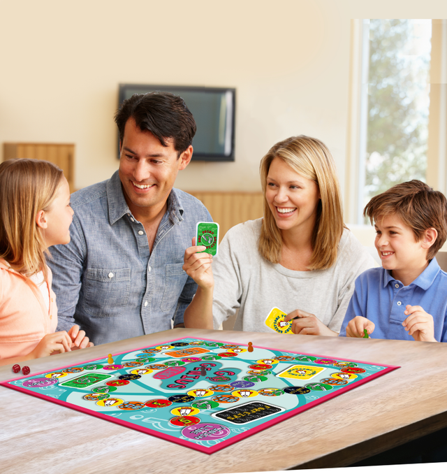 Eco-friendly board game "Go Genius Science," designed for 2-4 players, enhancing children's science knowledge through fun.