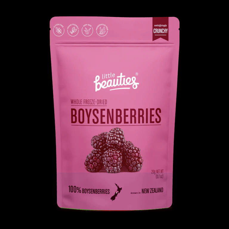 Crunchy freeze-dried boysenberries in a 20g pack, 100% fruit, gluten-free, sweet and nutritious snack option.